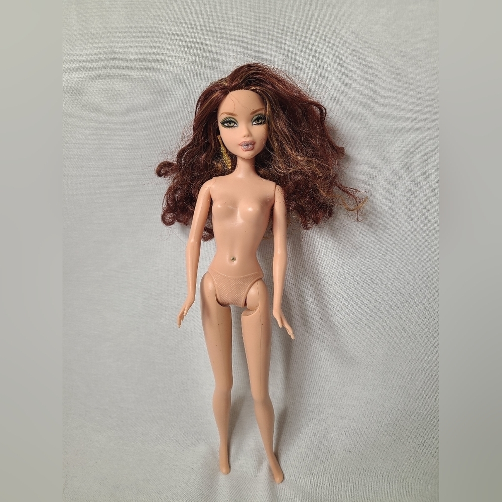 2005 Mattel Barbie My Scene My Bling Bling Chelsea Doll Nude